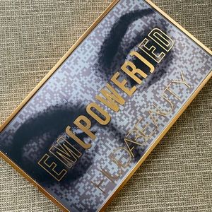 Huda Beauty Empowered Palette